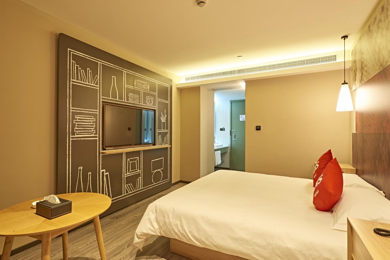 Готель Ibis Wenzhou Ariport Avenue Екстер'єр фото
